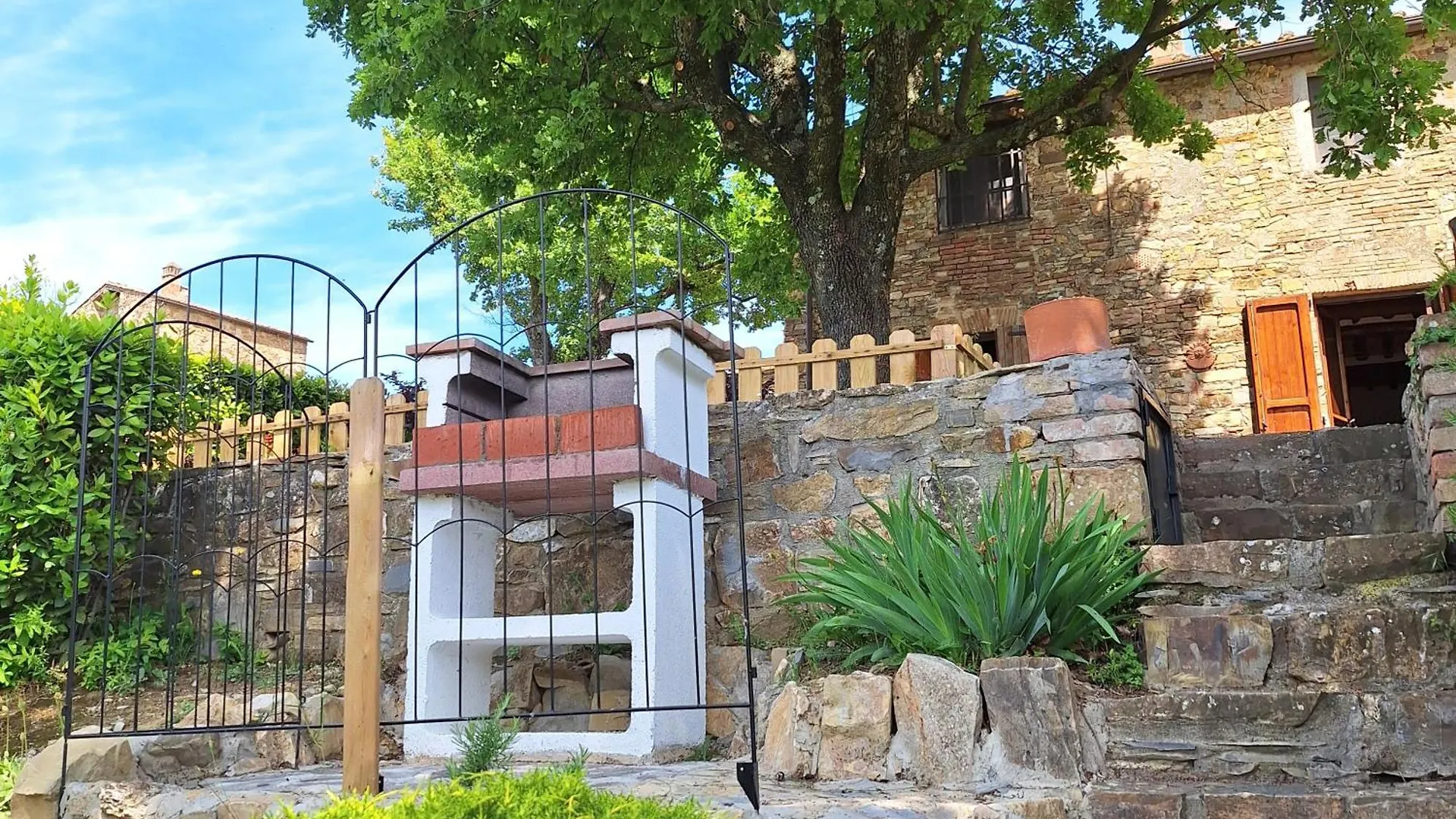 Casa Vacanze Nel Chianti Il Granaio Castellina in Chianti 0*,  Italy